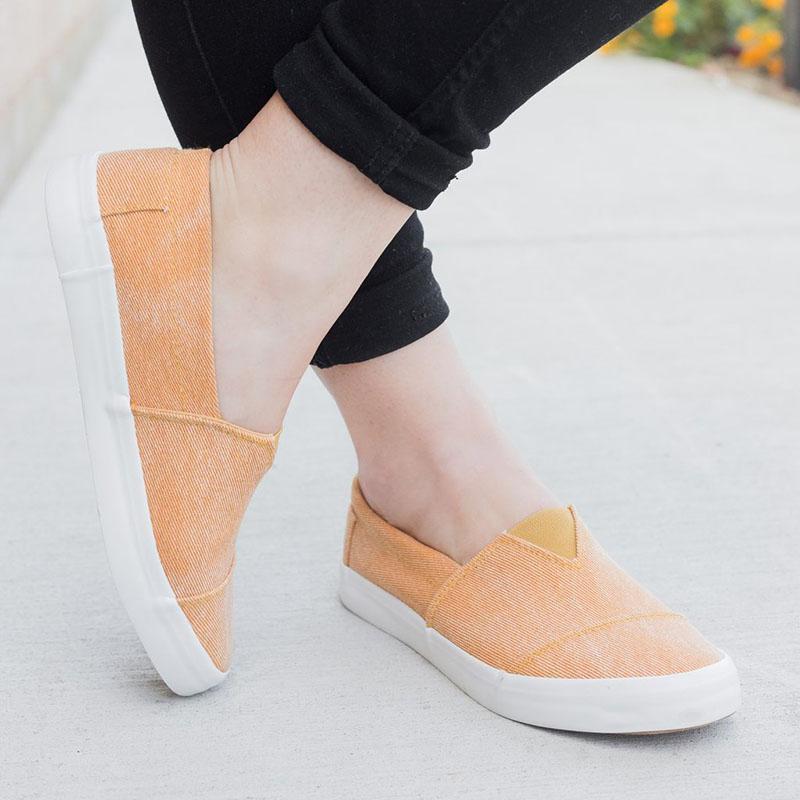 Women Fashion Non-slip Loafers Casual Slip-on Canvas Sneakers